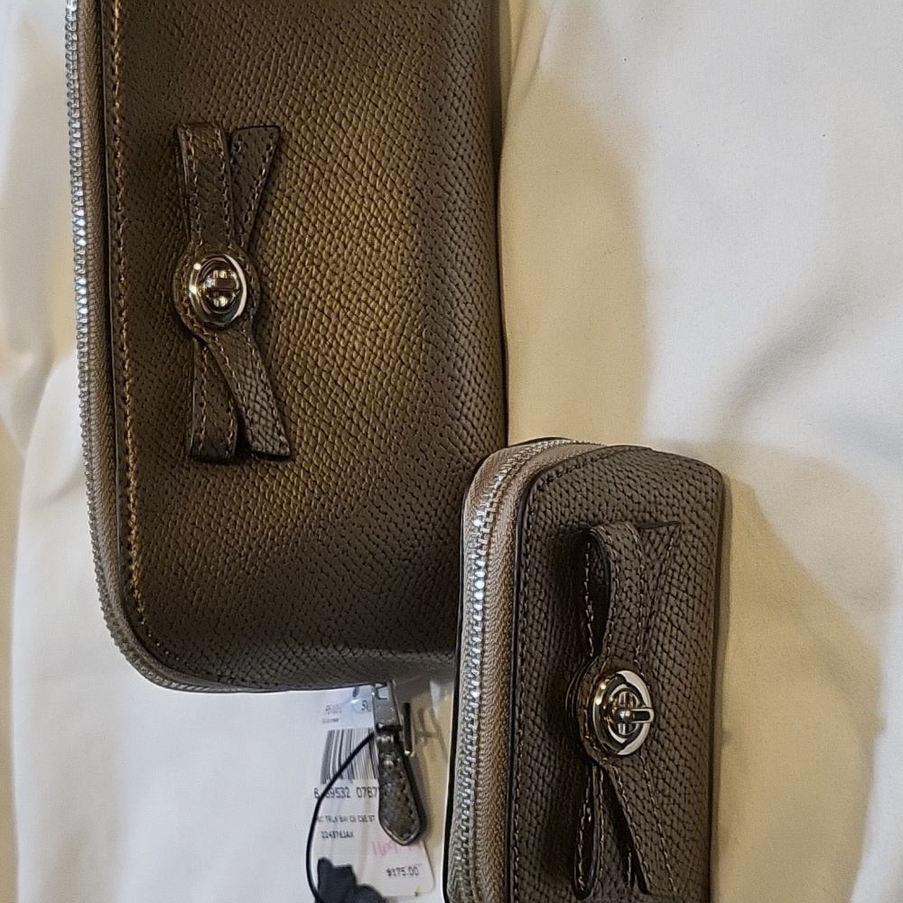 New Coach coin and comestic bags